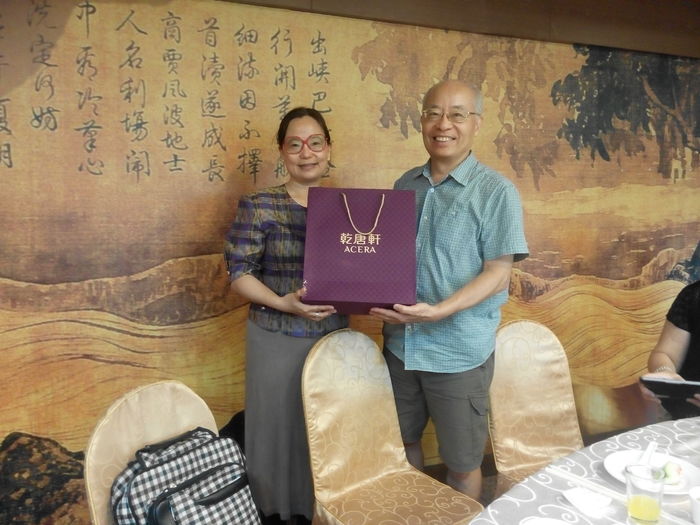 103學年送舊餐會(104.6.29)圖片